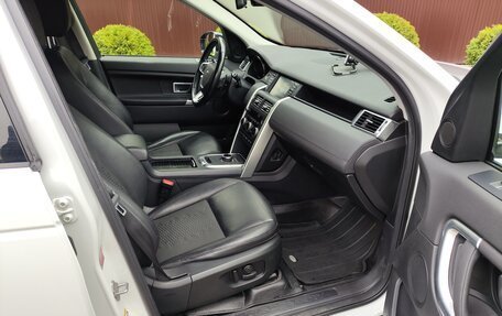 Land Rover Discovery Sport I рестайлинг, 2018 год, 2 750 000 рублей, 13 фотография