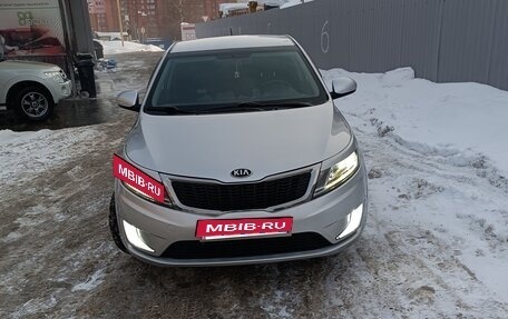 KIA Rio III рестайлинг, 2013 год, 950 000 рублей, 18 фотография