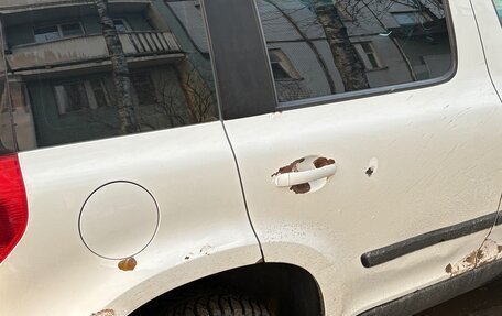 Skoda Yeti I рестайлинг, 2012 год, 500 000 рублей, 3 фотография