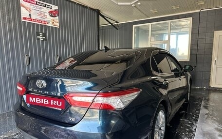 Toyota Camry, 2018 год, 3 350 000 рублей, 12 фотография