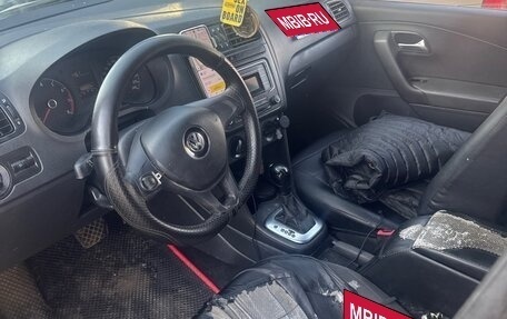 Volkswagen Polo VI (EU Market), 2018 год, 390 000 рублей, 6 фотография