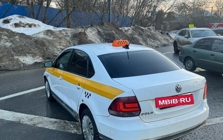 Volkswagen Polo VI (EU Market), 2018 год, 390 000 рублей, 5 фотография