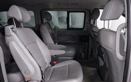 Hyundai Grand Starex Grand Starex I рестайлинг 2, 2018 год, 3 250 000 рублей, 7 фотография