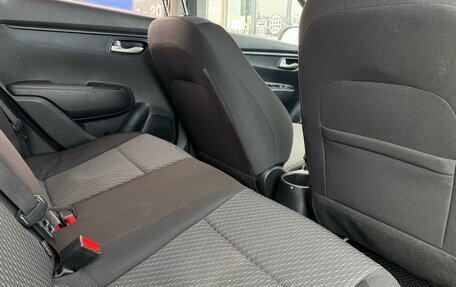 KIA Rio IV, 2017 год, 1 359 000 рублей, 13 фотография