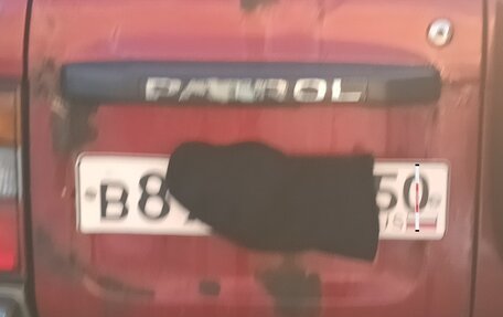 Nissan Patrol, 1998 год, 650 000 рублей, 18 фотография