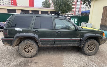 Jeep Grand Cherokee, 1995 год, 670 000 рублей, 3 фотография