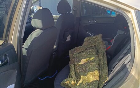 Hyundai Solaris II рестайлинг, 2012 год, 870 000 рублей, 8 фотография