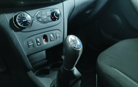 Renault Sandero II рестайлинг, 2019 год, 1 141 000 рублей, 15 фотография