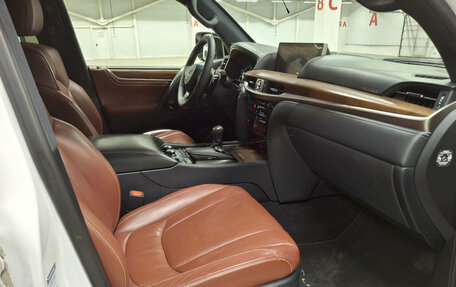 Lexus LX III, 2018 год, 8 300 000 рублей, 13 фотография