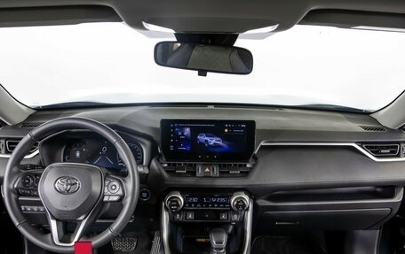 Toyota RAV4, 2025 год, 4 188 000 рублей, 10 фотография