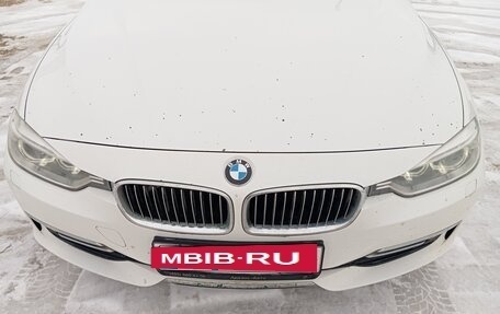 BMW 3 серия, 2012 год, 1 400 000 рублей, 13 фотография