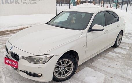 BMW 3 серия, 2012 год, 1 400 000 рублей, 12 фотография