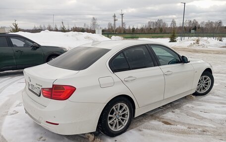 BMW 3 серия, 2012 год, 1 400 000 рублей, 33 фотография
