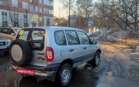 Chevrolet Niva I рестайлинг, 2005 год, 600 000 рублей, 4 фотография