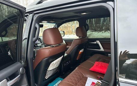 Toyota Land Cruiser 200, 2018 год, 7 500 000 рублей, 7 фотография