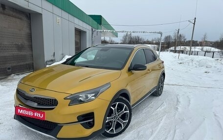 KIA XCeed I, 2020 год, 2 800 000 рублей, 3 фотография