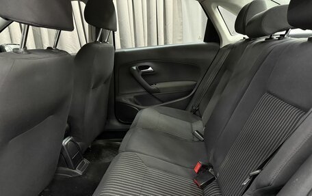 Volkswagen Polo VI (EU Market), 2011 год, 649 777 рублей, 12 фотография