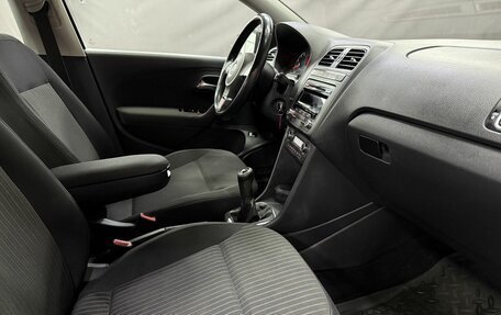 Volkswagen Polo VI (EU Market), 2011 год, 649 777 рублей, 10 фотография