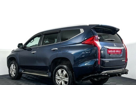 Mitsubishi Pajero Sport III рестайлинг, 2018 год, 2 997 000 рублей, 7 фотография