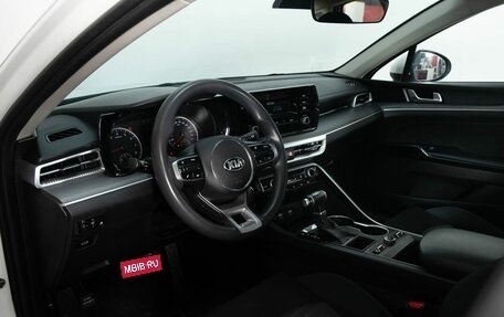 KIA K5, 2021 год, 1 740 000 рублей, 5 фотография