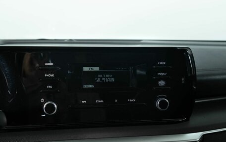 KIA K5, 2021 год, 1 740 000 рублей, 10 фотография