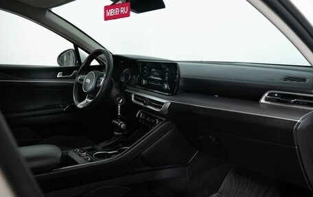 KIA K5, 2021 год, 1 740 000 рублей, 6 фотография