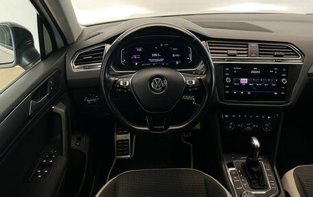 Volkswagen Tiguan II, 2019 год, 2 999 000 рублей, 10 фотография