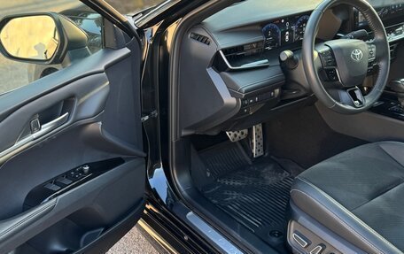 Toyota Camry, 2024 год, 3 600 000 рублей, 7 фотография