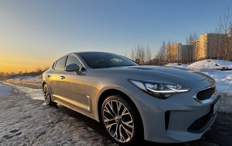 KIA Stinger I, 2018 год, 2 350 000 рублей, 10 фотография