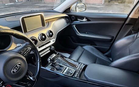 KIA Stinger I, 2018 год, 2 350 000 рублей, 14 фотография