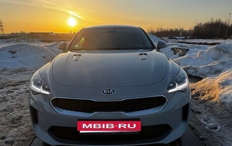 KIA Stinger I, 2018 год, 2 350 000 рублей, 12 фотография