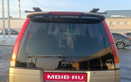 Toyota Town Ace III, 1997 год, 650 000 рублей, 12 фотография