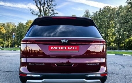 KIA Carnival, 2021 год, 4 700 000 рублей, 5 фотография