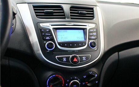 Hyundai Solaris II рестайлинг, 2014 год, 949 000 рублей, 17 фотография