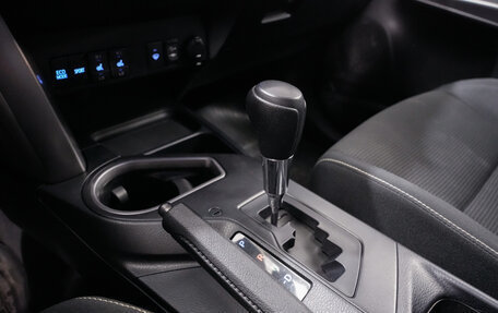 Toyota RAV4, 2017 год, 2 199 000 рублей, 7 фотография