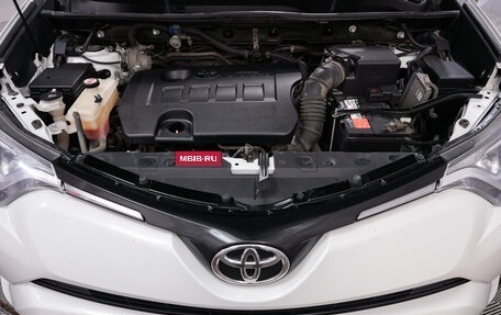 Toyota RAV4, 2017 год, 2 199 000 рублей, 10 фотография