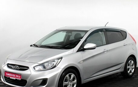 Hyundai Solaris II рестайлинг, 2013 год, 810 000 рублей, 1 фотография