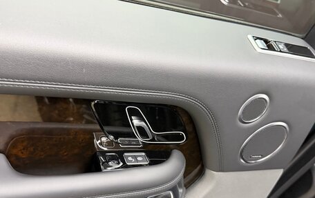 Land Rover Range Rover IV рестайлинг, 2020 год, 8 500 000 рублей, 24 фотография