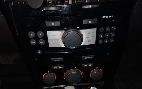 Opel Astra H, 2010 год, 600 000 рублей, 4 фотография