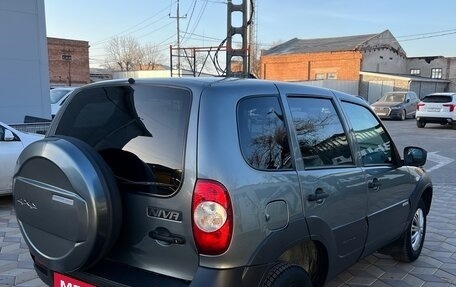 Chevrolet Niva I рестайлинг, 2017 год, 565 000 рублей, 5 фотография