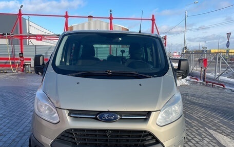 Ford Tourneo Custom I рестайлинг, 2013 год, 1 600 000 рублей, 1 фотография