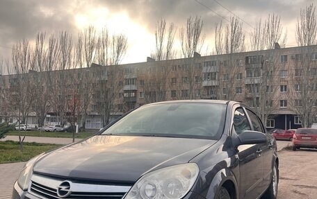 Opel Astra H, 2009 год, 400 000 рублей, 1 фотография
