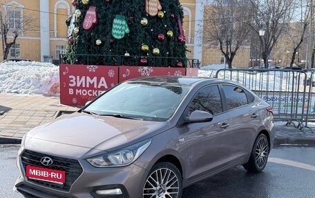 Hyundai Solaris II рестайлинг, 2018 год, 1 350 000 рублей, 1 фотография