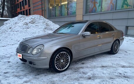 Mercedes-Benz E-Класс, 2004 год, 770 000 рублей, 6 фотография