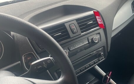 BMW 1 серия, 2012 год, 1 300 000 рублей, 10 фотография