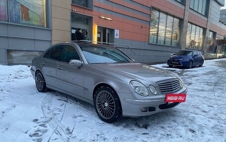 Mercedes-Benz E-Класс, 2004 год, 770 000 рублей, 16 фотография