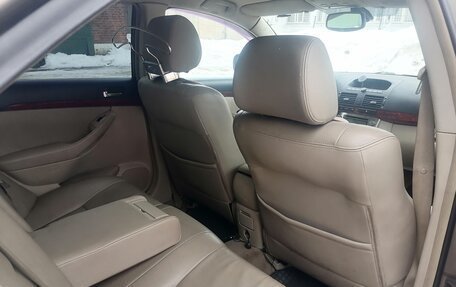 Toyota Avensis III рестайлинг, 2005 год, 520 000 рублей, 7 фотография