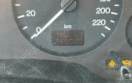 Opel Zafira A рестайлинг, 2001 год, 250 000 рублей, 23 фотография