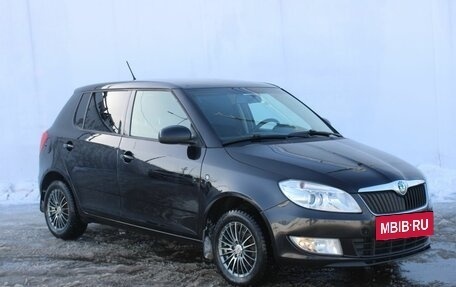 Skoda Fabia II, 2012 год, 530 000 рублей, 3 фотография