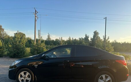 Hyundai Solaris II рестайлинг, 2012 год, 650 000 рублей, 5 фотография